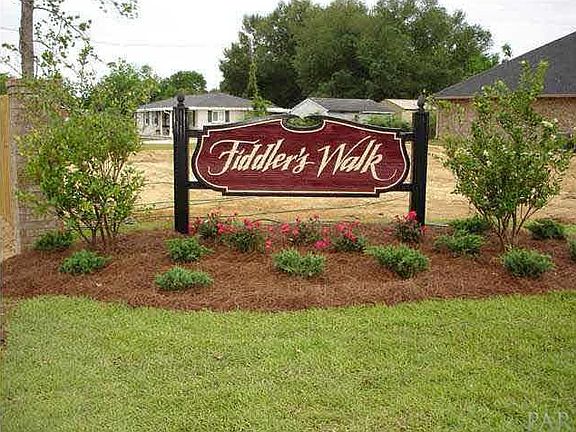 2nd image of 2563 Fiddlers Cir