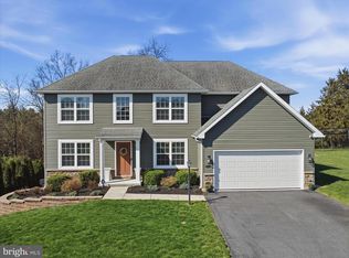 1356 Emilys Ct, Greencastle, PA 17225