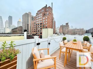 635 E 6th St #5C, New York, NY 10009