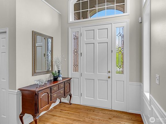 2nd image of 26637 SE 15th Street