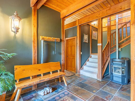 3rd image of 204 Cottonwood Dr #203