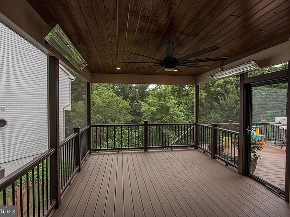 5th image of 214 Argosy Dr