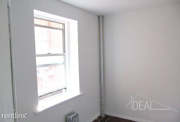 4th image of 180 Franklin St