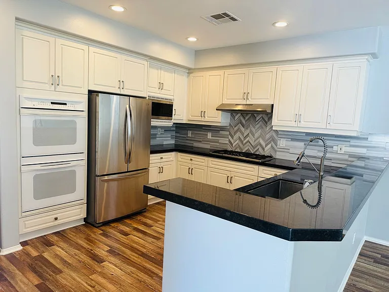 2872 La Plata Dr — Photo 4