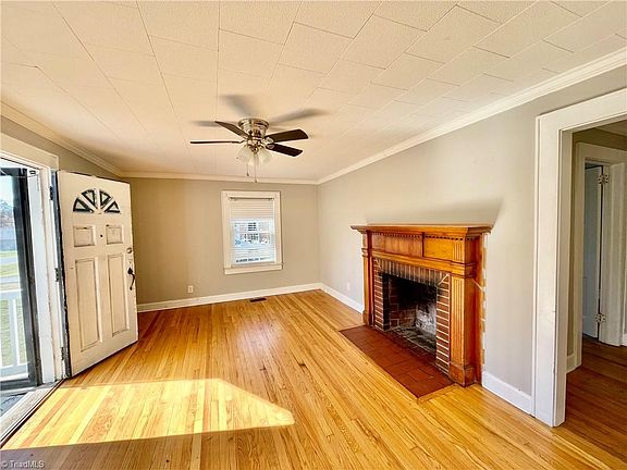 2nd image of 278 Christopher Dr