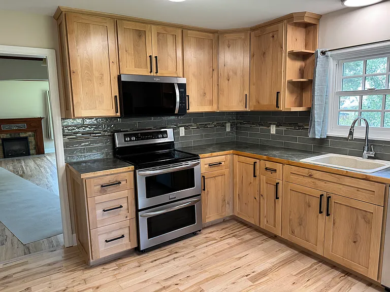 1844 S 2nd Ave — Photo 5