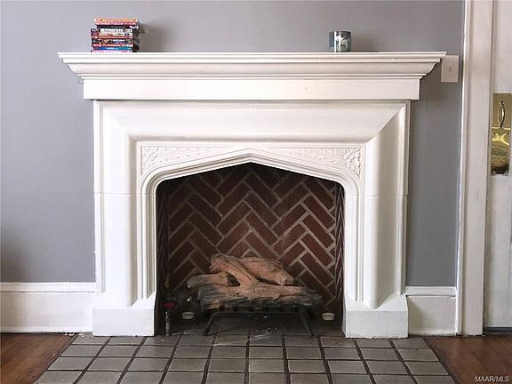 5th image of 2314 Winona Ave