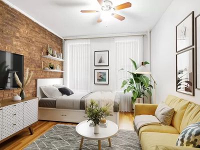 206 E 7th St APT 3, New York, NY, 10009