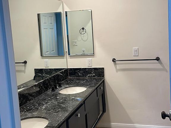 2nd image of 414 E Doran St #3