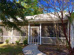 1601 Lake Mars Ave, Ocean Springs, MS 39564