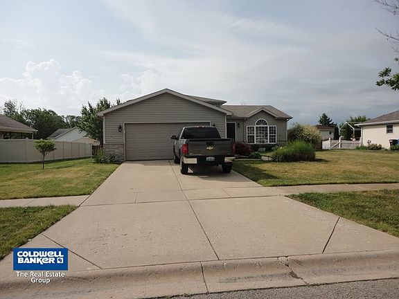 3rd image of 1539 Carol Anne Dr