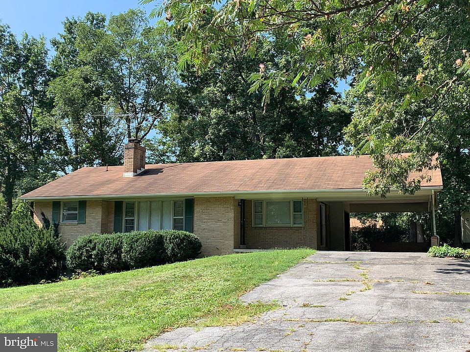 1st image of 118 Laurel Hill Dr
