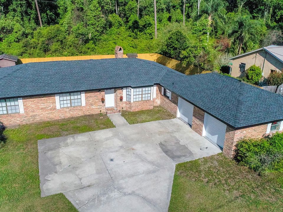 1st image of 127 Underwood Dr