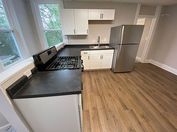 3rd image of 1815-1817 Meharry St #25
