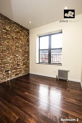 Rented by Jonis Realty | media 11