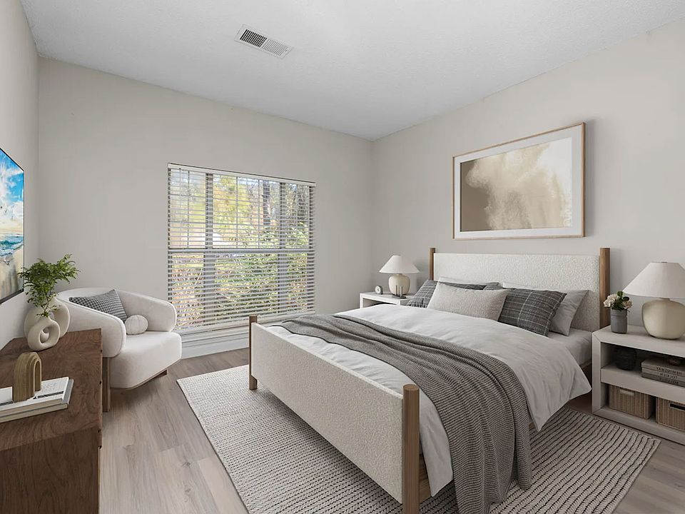 Newly Renovated 1,2, and 3 Bedroom Apartment Homes in Raleigh, NC