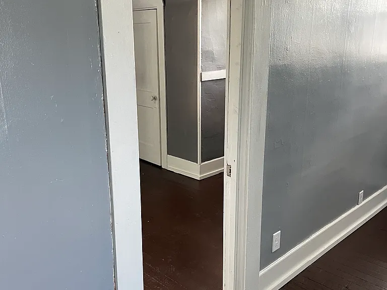 Upstairs Hall looking into BR