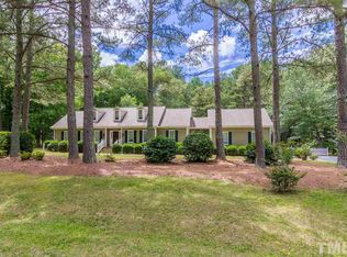 131 Cross Lake Dr, Fuquay Varina, NC 27526