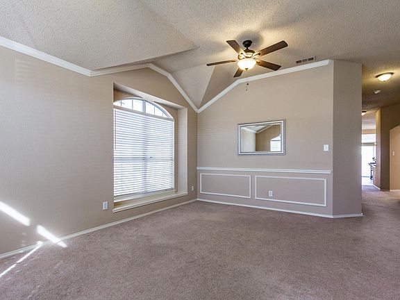 4th image of 5626 Creekhollow Dr