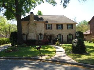 707 Loire Ln, Houston, TX 77090