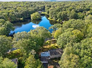 2070 Little Meadow Rd, Guilford, CT 06437