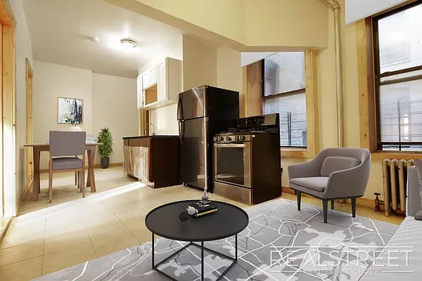 Rented by Real Street Inc | media 12