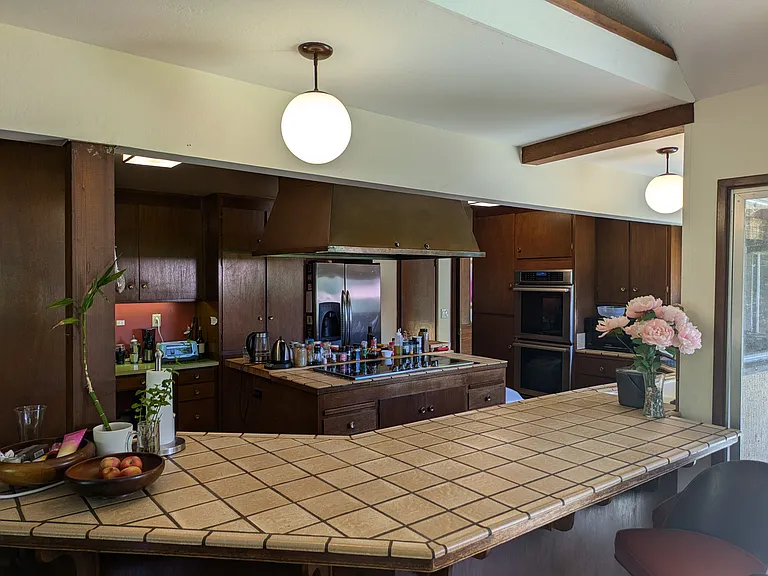 14407 Kingsley Ave — Photo 7