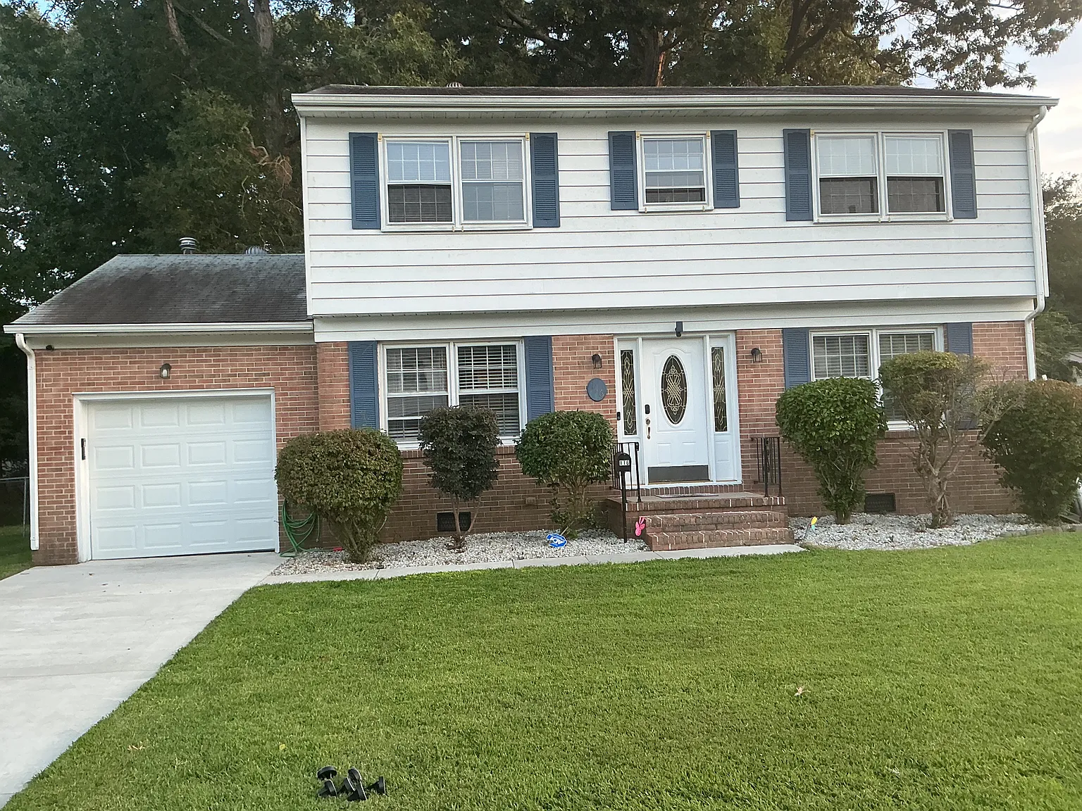 4 bed, 1716 sqft, $3,500 — Photo 1