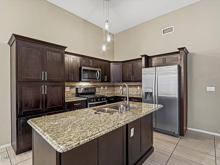14949 Jerry Armstrong Ct — Photo 7