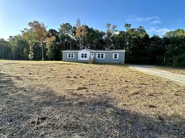 106 Douglas Drive, Holly Ridge, NC 28445