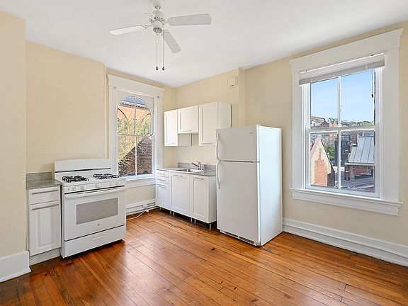 5th image of 225 Orchard St #3