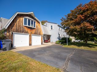 13 Plainfield St, Enfield, CT 06082