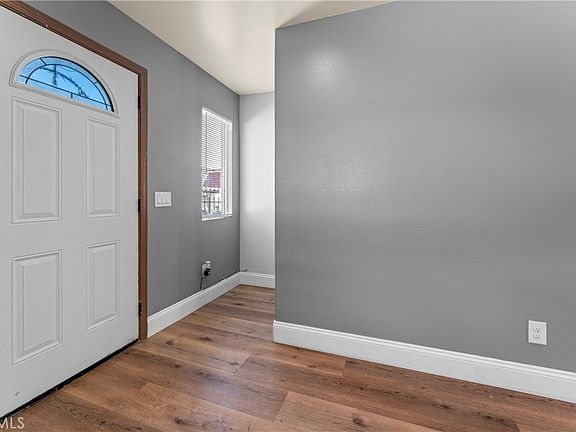 5th image of 32882 Pepper Dr