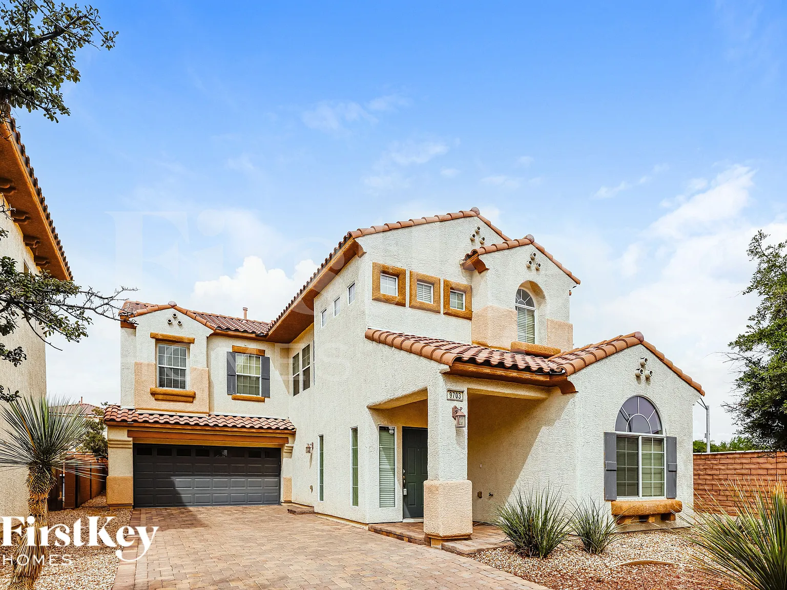 3 bed, 3.0 bath, 2102 sqft, $2,150 — Photo 1