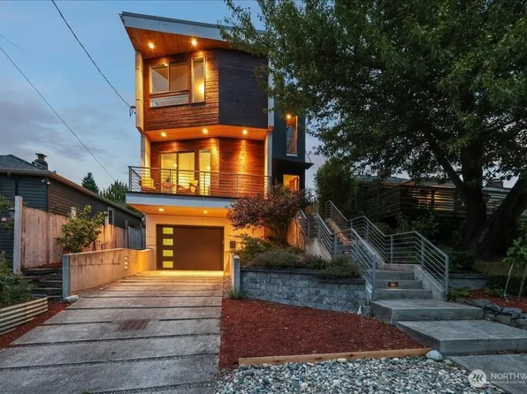 4113 Palatine Avenue N, Seattle, WA 98103