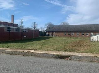 403 W Main Ave, Taylorsville, NC 28681