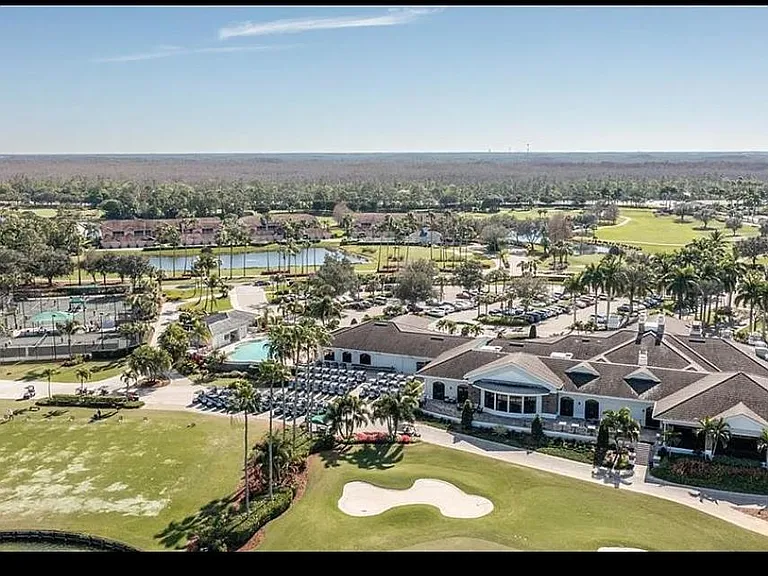 Aerial of clubhouse