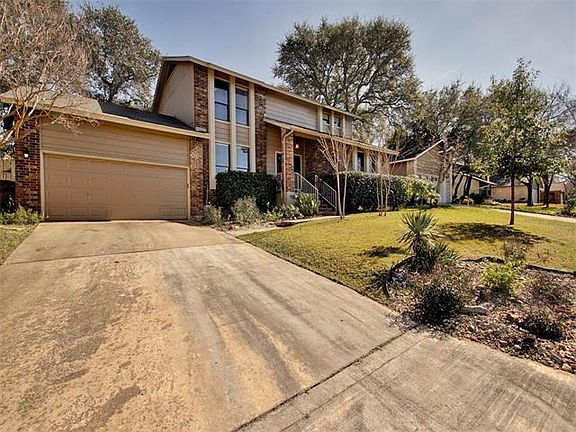 3rd image of 11713 Barchetta Dr