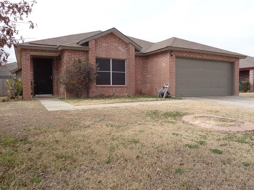 1st image of 520 Capricorn Dr