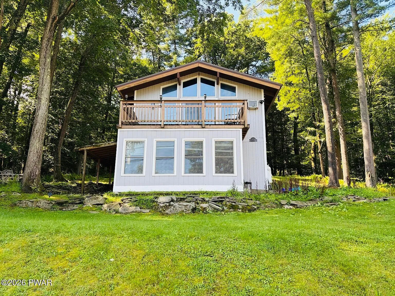 3 bed, 1760 sqft, $2,300 — Photo 1