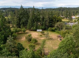 485 Beaver Lake Rd, Saanich, BC V9E2J7
