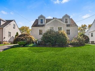 1619 Raritan Rd, Clark, NJ 07066