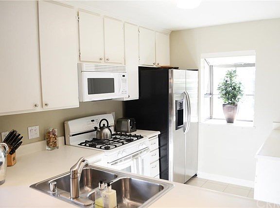 3rd image of 700 E Lake Dr Unit 99