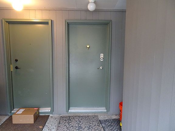 3rd image of 6742 137th Ave NE APT 430
