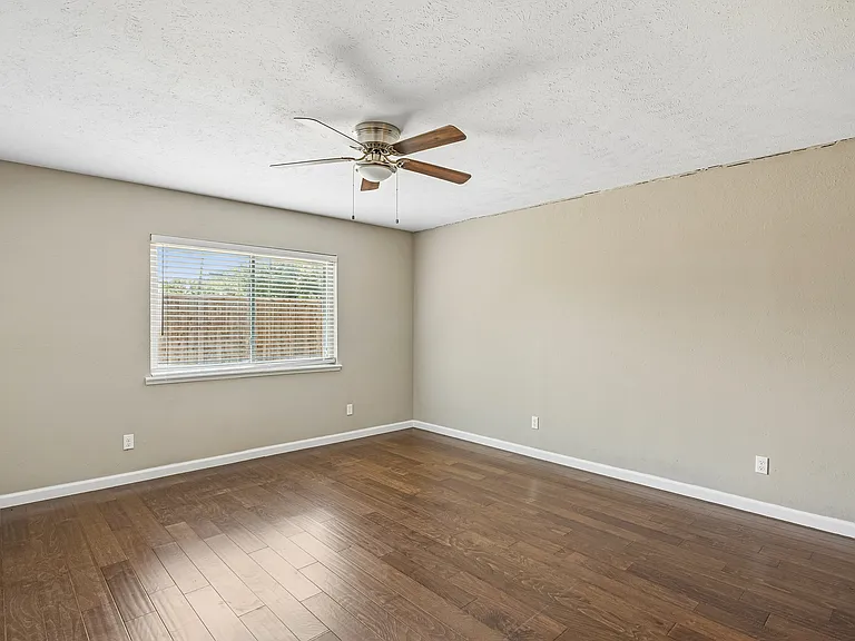 6640 Osage Trl — Photo 15