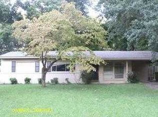 2125 Roslyn Dr, Birmingham, AL 35216