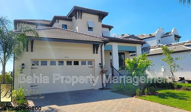 1074 Seagrape Dr — Photo 1