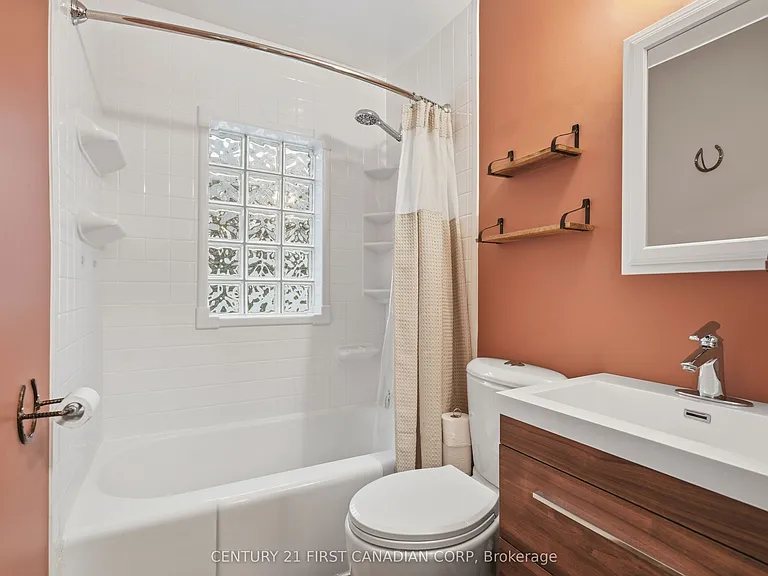 110 Emery St E #110 — Photo 23