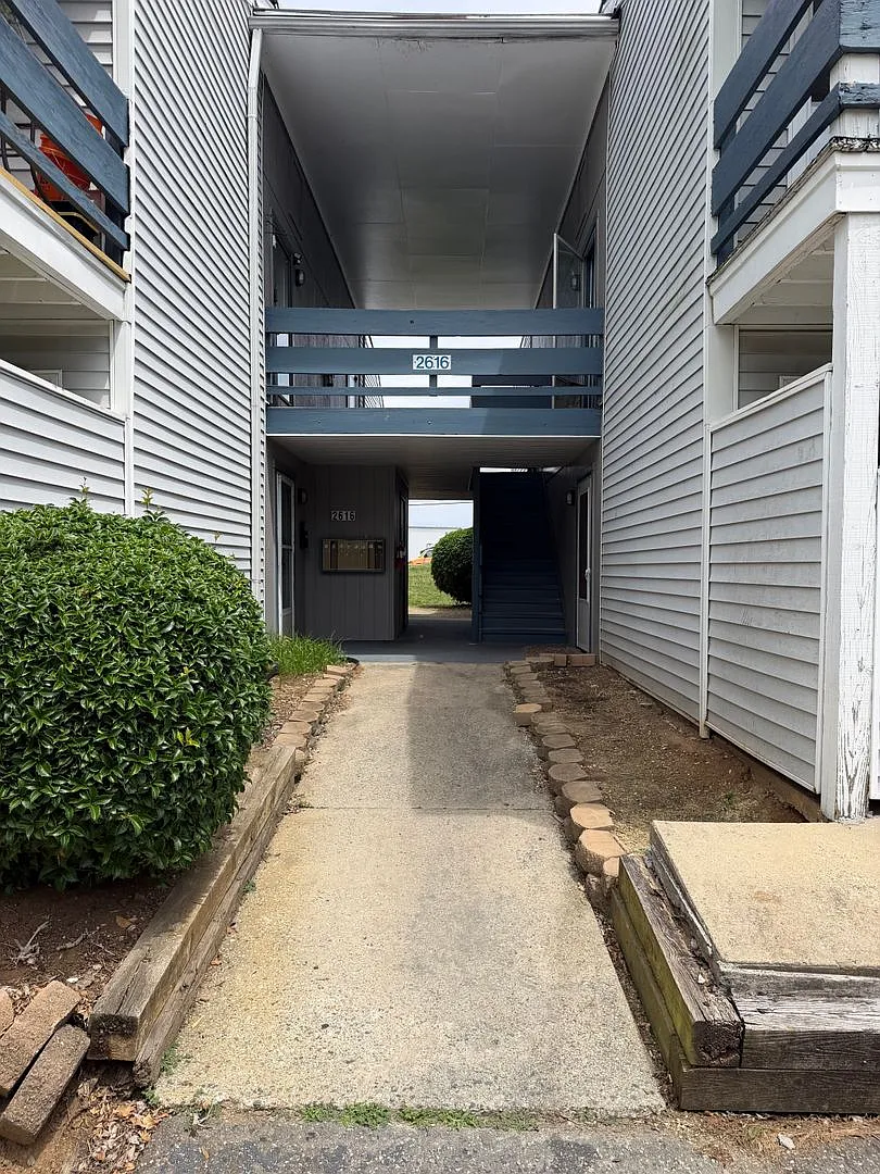 H2616 Randleman Rd — Photo 2