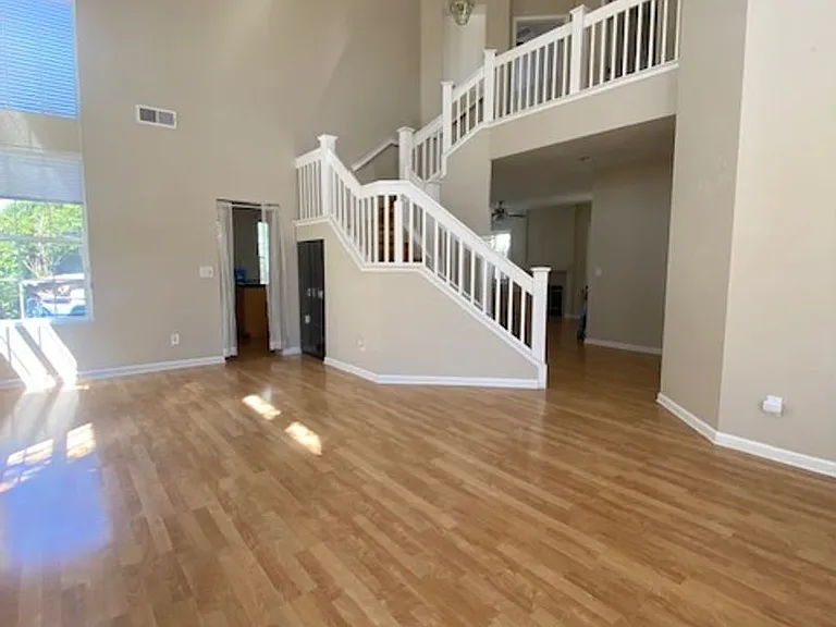 2808 Elsnab Ct — Photo 4